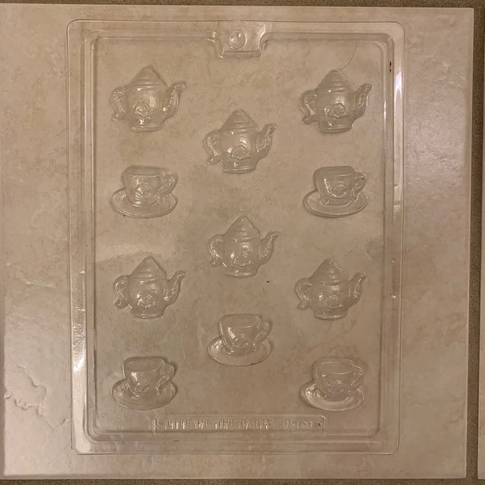 Free item: tea party chocolate mold